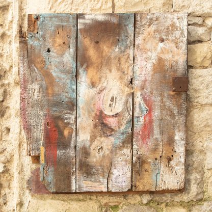 Atelier Mario Saravia, collage d'objets de récupération